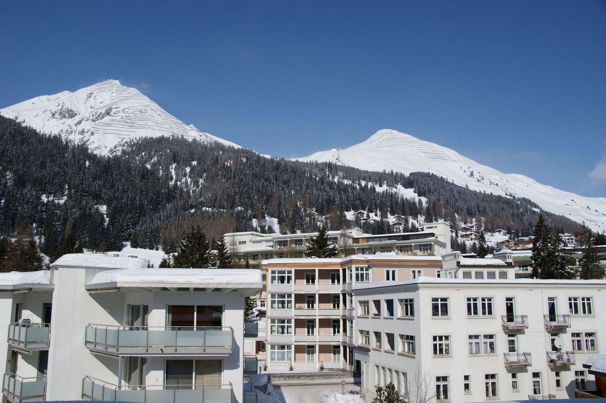 Casanna Hotel Davos City Center Екстер'єр фото