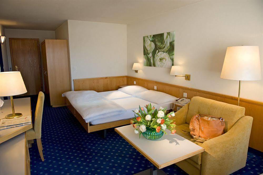 Casanna Hotel Davos City Center Екстер'єр фото